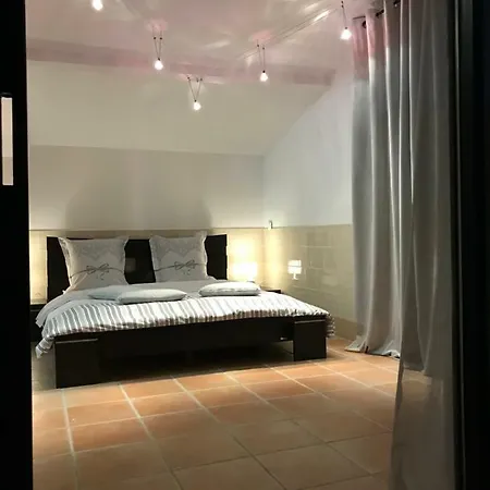 Luxe Vue Sur Piscine Et Parc Appartement *